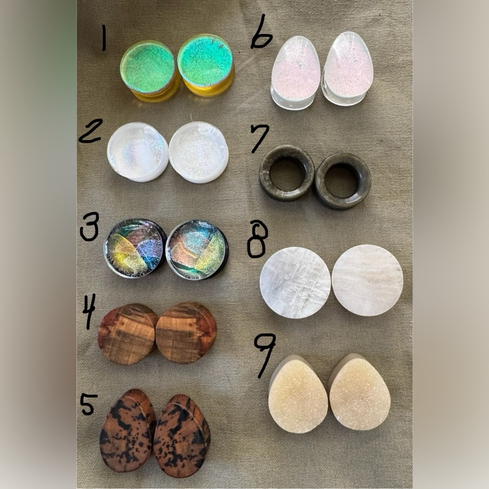 25mm (1”) double flared plugs for stretched ears!